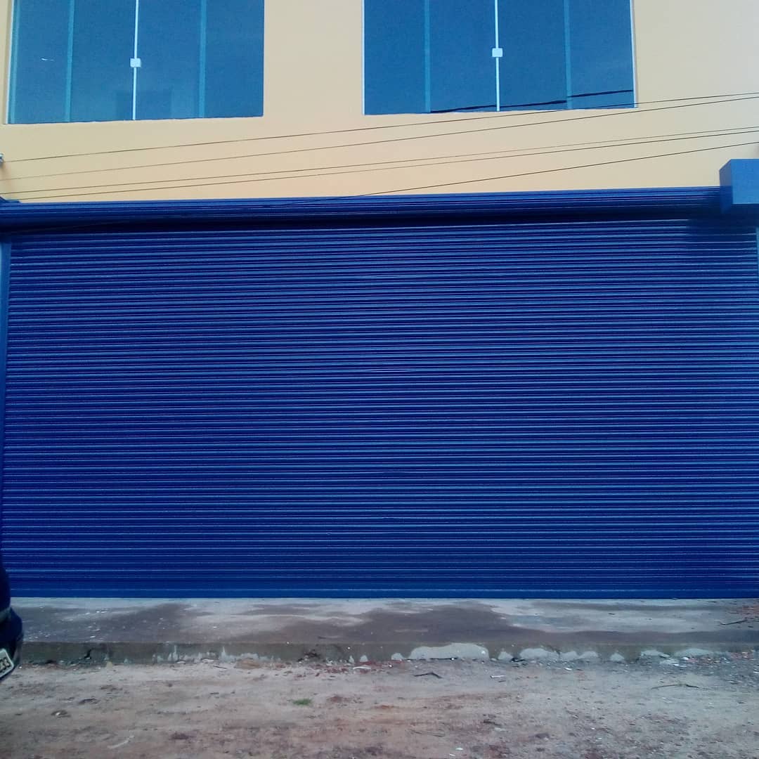 Porta Comercial